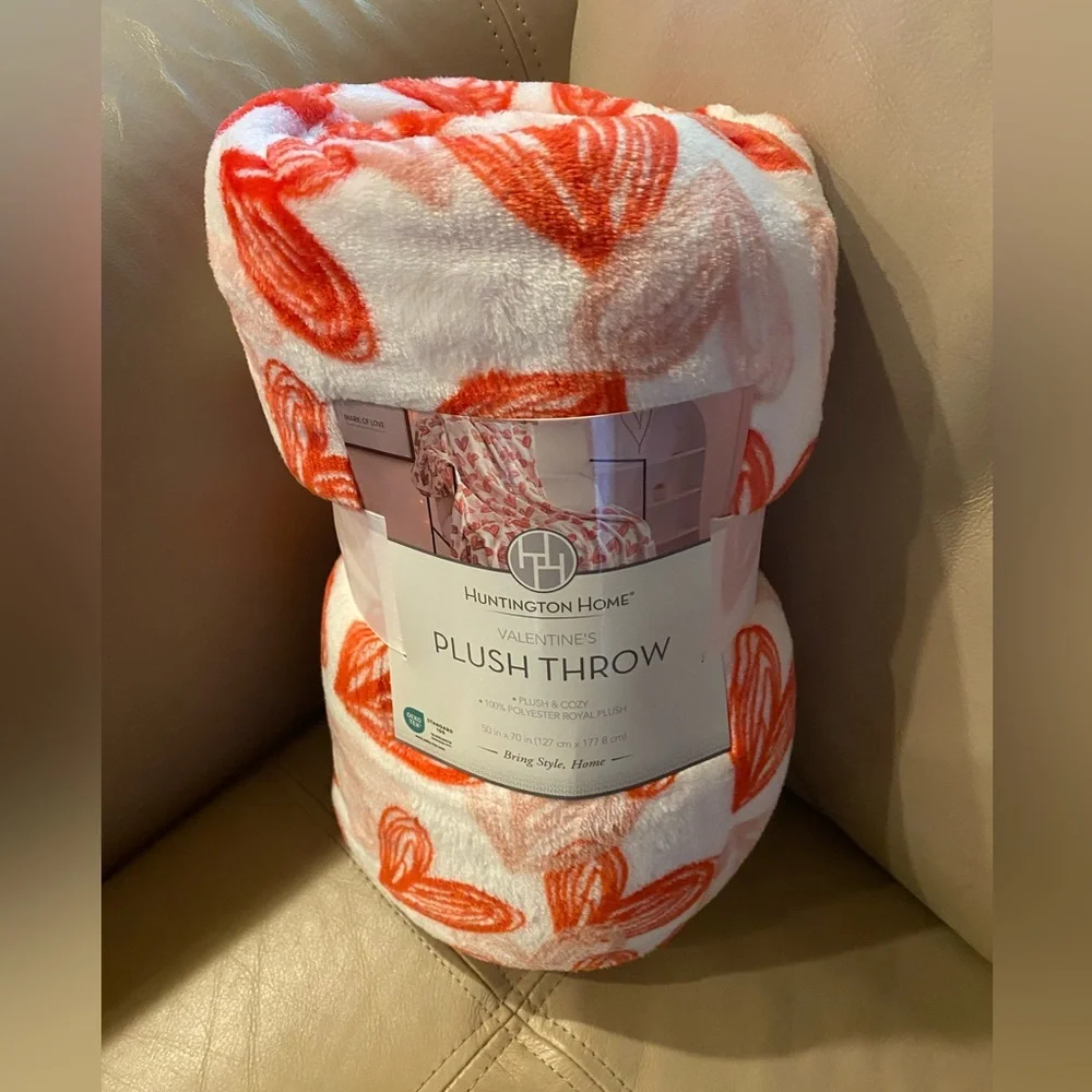 Valentines Day Holiday Heart Throw Blanket